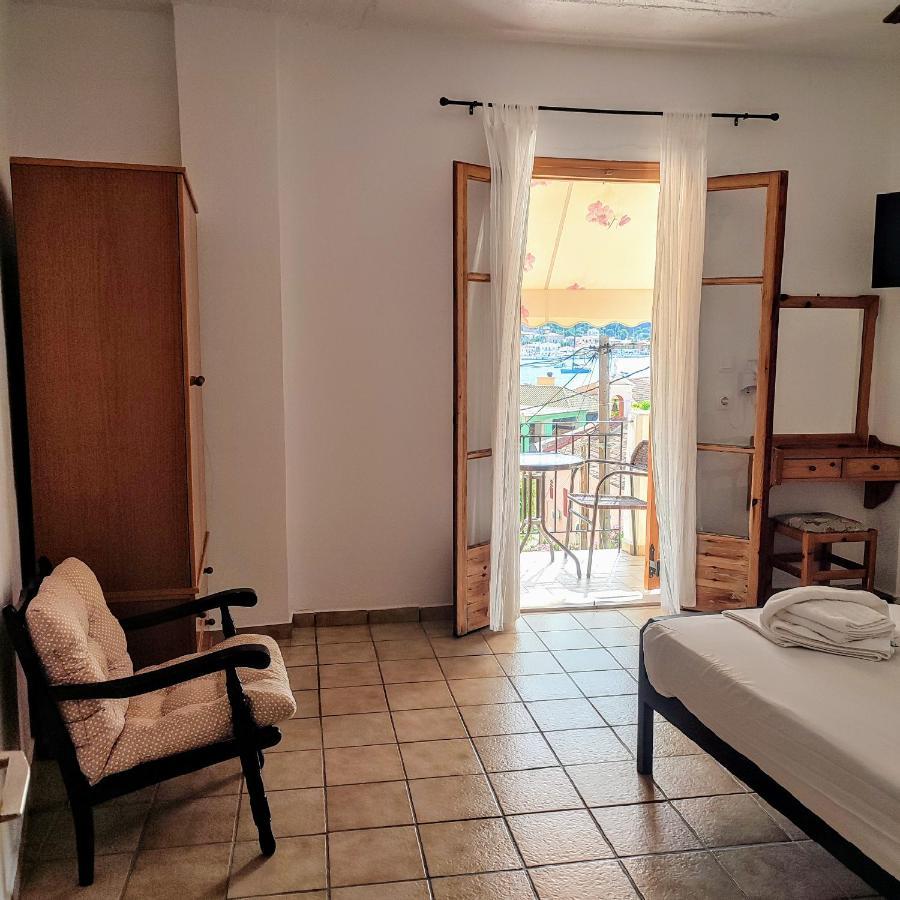 Maroudas Stavros Apartments Vathí - Ítaca Exterior foto