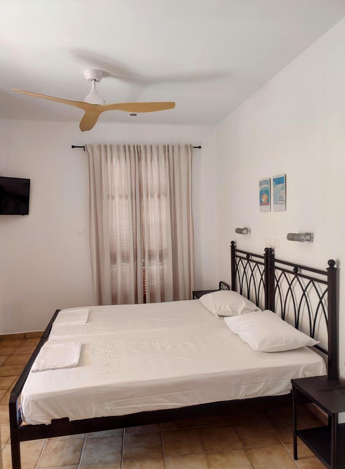 Maroudas Stavros Apartments Vathí - Ítaca Exterior foto