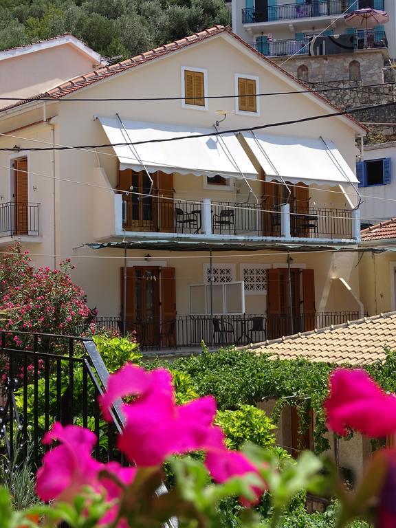 Maroudas Stavros Apartments Vathí - Ítaca Exterior foto